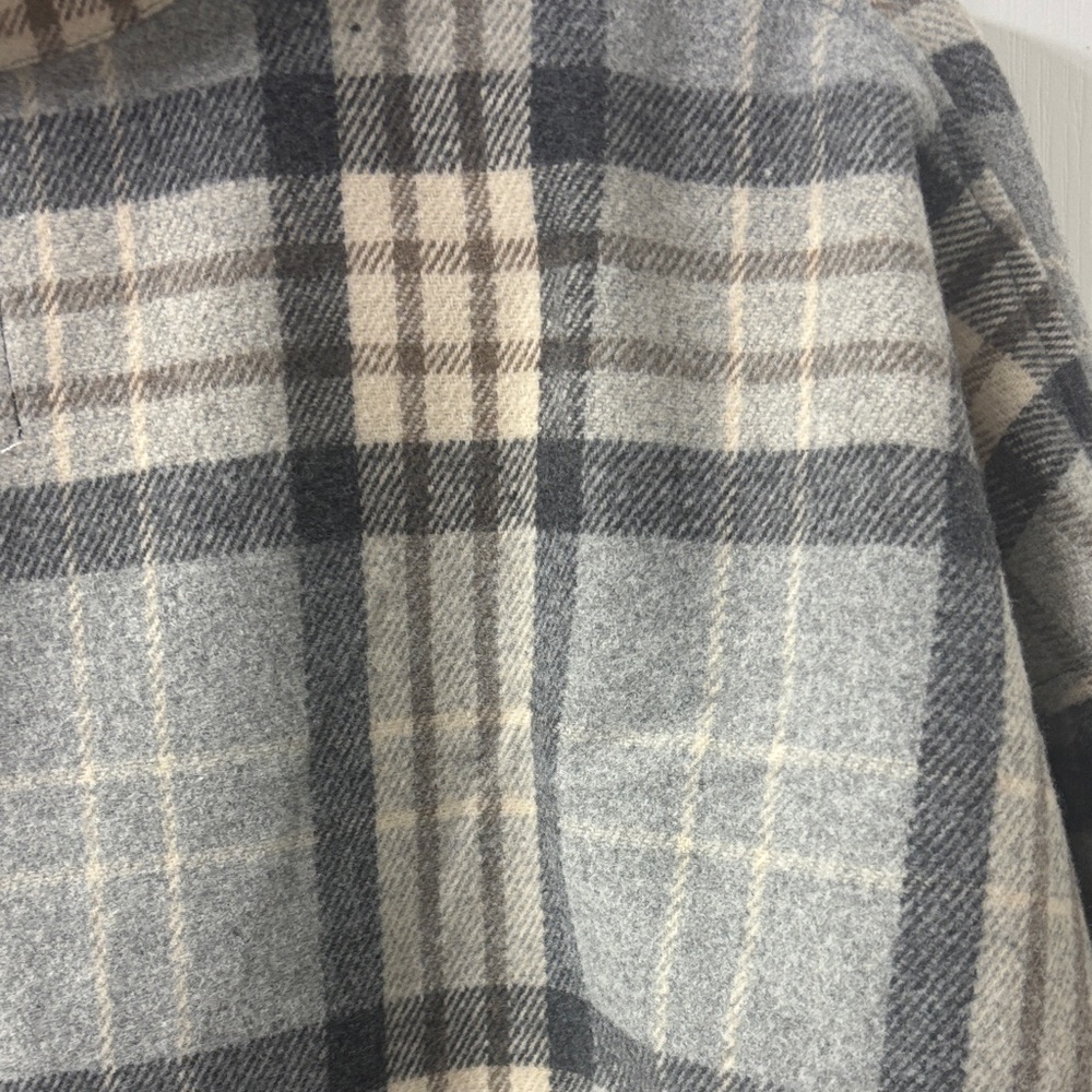 So Plaid Button-Up Shacket Shirt Jacket Oversized - Picture 5 of 11